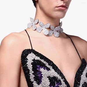 Ketens mode grote vlinder choker strass ketting voor vrouwen verklaring vier blad gras kristallen sieraden accessoires geschenken