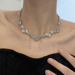 Chaînes Fashion Metal Colliers de boucles irréguliers pour les femmes Collier de chaîne de clavicule en acier inoxydable