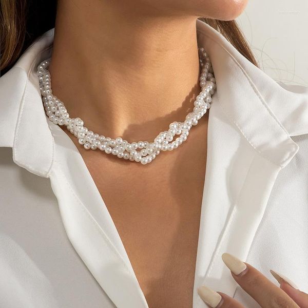 Chaînes mode torsadé Imitation perle chaîne collier pour femmes clavicule colliers élégant charme tour de cou bijoux