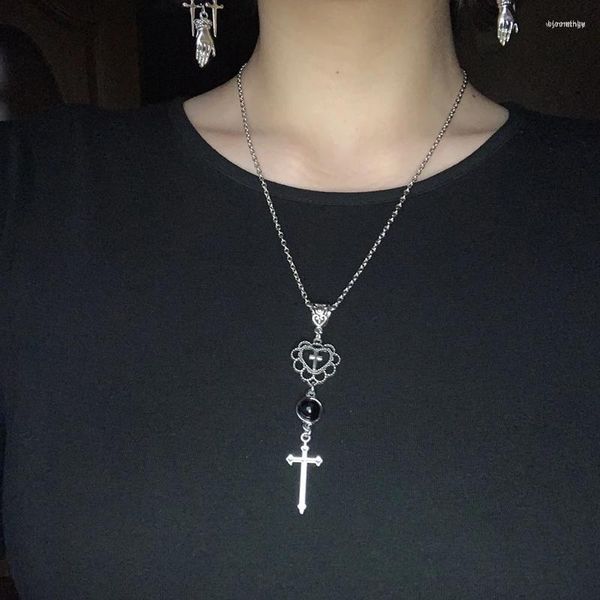 Chaînes femme croix pendentifs collier cristal noir coeur forme jésus chandail chaîne mode bijoux cadeau pour hommes femmes