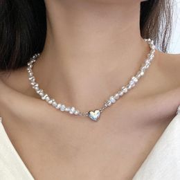 Chaînes Fine magnétique aspiration amour collier pour femmes irrégulière perle élégante femme tour de cou Simple clavicule chaîne bijoux cadeaux