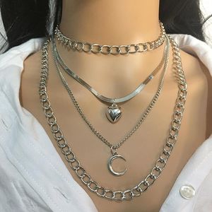 Kettingen vier seizoenen mevrouw Retro Hip-Hop Love Wild Geometric Multi-Layer Metal Lock Pendant Necklace Verkoop decoratieve items