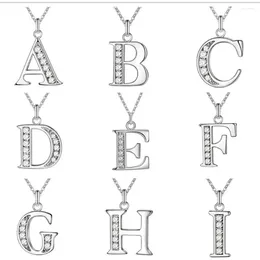 Chaines Fsunion 2024 Arrivées 26 lettre A-Z Color Color Collier Pendant Metal Stamp pour femmes Bijoux de mode Cadeaux