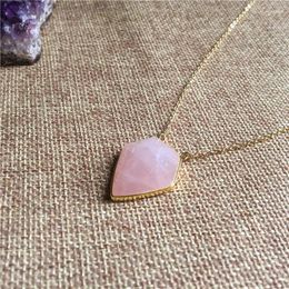 Kettingen FUWO Groothandel Natuurlijke Roze Kwarts/Amazoniet Ketting Vergulde Messing Ketting Sieraden Voor Vrouwen NC255 5 stuks/partij