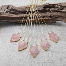 Ketens fuwo groothandel natuurlijke rozenkwarts nekace gefacetteerde pendulum kristal schild sieraden raw stenen hanger voor vrouwen nc236 5 pc's/lot