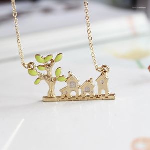 Chaînes Gold Color Challe Email Tree Green Leaf pendentif Collier Collier House Building Lovely for Children Kid