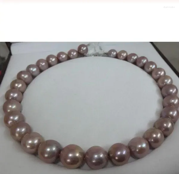 Chaînes Magnifique 13-14mm Collier de perles rondes de lavande des mers du Sud 18 pouces Fermoir en or 14 carats