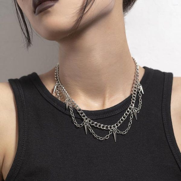 Chaînes Hip Hop Métal Gland Pendentif Collier Court Pour Femmes Mode Rétro Halloween Riveté Claviculaire Ras Du Cou Bijoux Cadeau