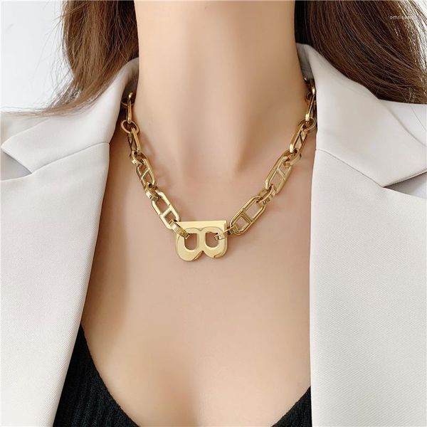 Chaînes Hiphop Punk Chunky Chain Collier Design de luxe Lettre B Charme Collier Gold Couleur Goth Bijoux pour femmes Party