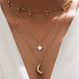 Kettingen Huatang Classical Star Moon Pendant Neckalce for Women Charms Multi-Layer Geometry Legery Metal Chain Verstelbare sieraden Kraag