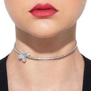 Chaines Ins Fashion Rhingestone Butterfly Collier pour femmes Gift de bijoux en cristal d'ouvrage simple