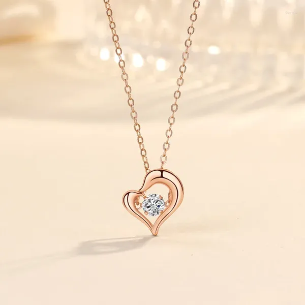 Chaînes Bijoux Love Heart Moving Collier en argent sterling Fashion Light Luxe Pendentif Niche Tempérament Clavicule Chaîne Femme InsML