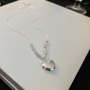 Ketens lovelink Koreaanse stijl retro metalen geometrische kraal hartvorm hanger korte ketting voor vrouwen zilveren kleur mode -accessoire