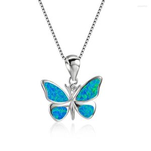 Chaînes beau collier pendentif papillon opale de feu bleu pour cadeau de dame