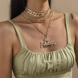 Kettingen Luxe Full Crystal Alphabet Pendant Bling Neclace Statement Chunky Cuban Link Punk Jewelry Retro Tennis Chain Necklace