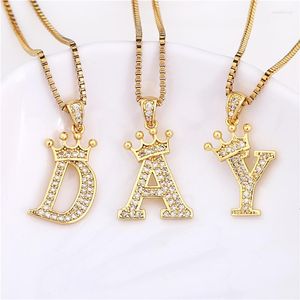 Chaînes De Luxe Cuivre Plaqué Or Zircon A-Z Alphabet Couronne Pendentif Chaîne Collier Punk Hip-Hop Mode Femme Homme Nom Initial Bijoux