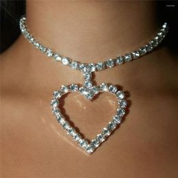 Cadenas de lujo Super Flash Rhinestone amor colgante collar señoras elegante moda Bling cristal clavícula cadena joyería al por mayor