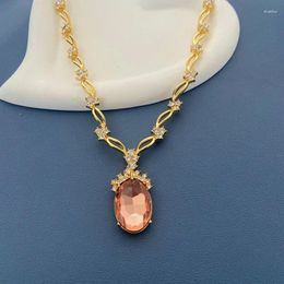 Chaînes Médiévale Vintag Bijoux Court Style Géométrique Mode Lumière De Luxe Simple Collier Avec Diamant Rose Cristal Creux