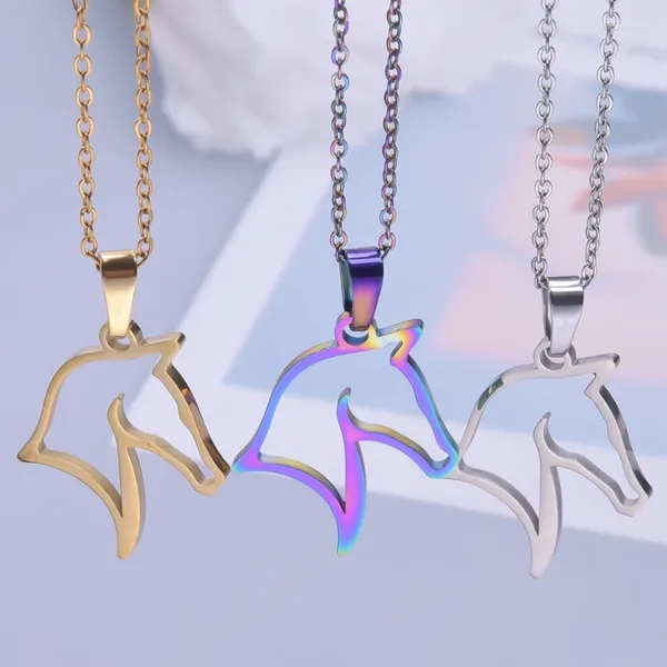 Chaînes minimaliste exquis creux tête de cheval pendentif collier pour femmes hommes en acier inoxydable bijoux colliers ami cadeau