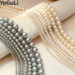 Chaines Bijoux modernes Verre de tempérament élégant Collier de perle simulé pour les femmes Perles de couleur blanc gris brillant