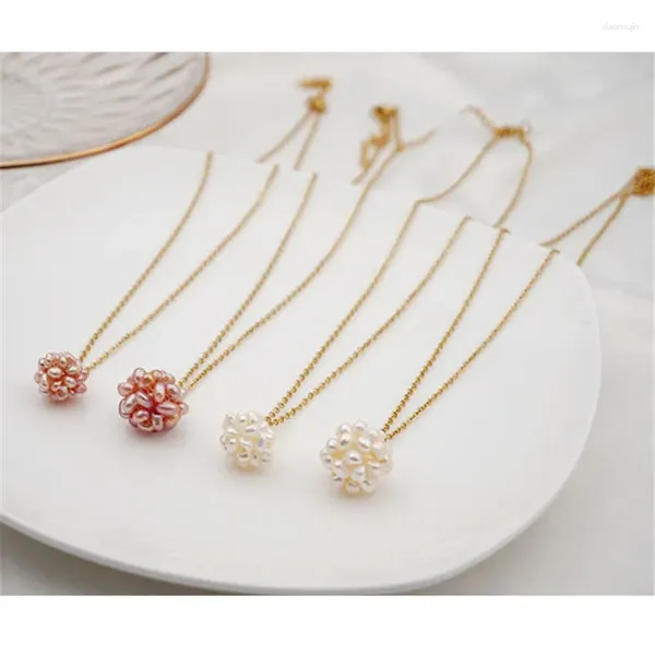 Chaînes Naturel Perle D'eau Douce Forme De Fleur Cluster Pendentif Chaîne Collier Pour Femmes À La Main Bijoux De Mode Cadeau De Mariage Fête