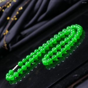 Kettingen Natural Green Jade kralen ketting Vrouwen fijne sieraden accessoires echte Myanmar Jadeite High Grade A Birma Jades kettingen