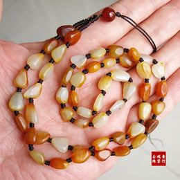 Chaînes Naturel Hetian Jade Forme irrégulière Perles sculptées à la main Collier Simple Tempérament Rétro Bijoux Mode pour Femmes Hommes Chanceux