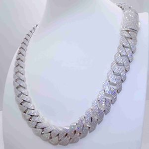 Chaînes Collier Chaincecklace Chaincuban Link Horizon Iced Out Pass Tester VVS Bijoux For Men Gift