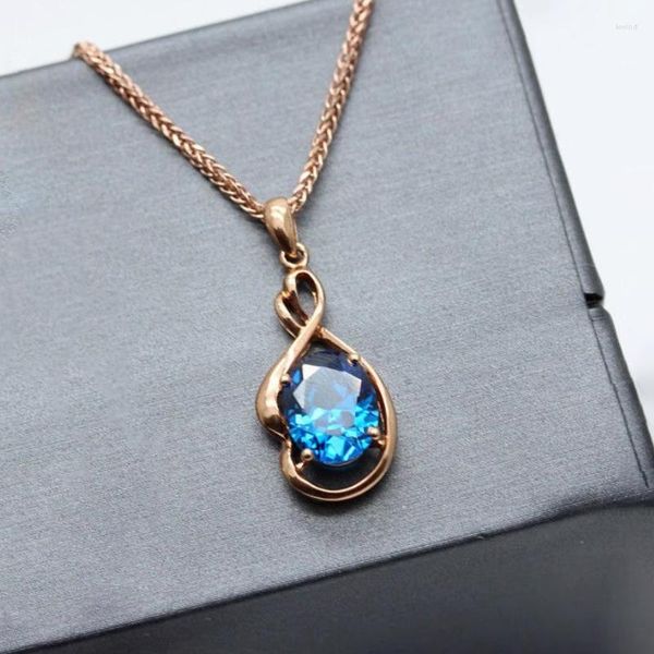 Chaînes Originalité 585 Purple Gold Pendentif Mode Incrusté Blue Gem Collier Plaqué 14K Rose Classique Clavicule Chaîne Bijoux