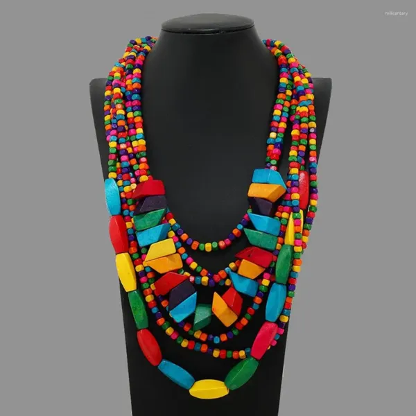 Chaînes collier de fête perles multicouches exagérées habiller article de mode gland ethnique bois perlé bavoir bijoux de vacances