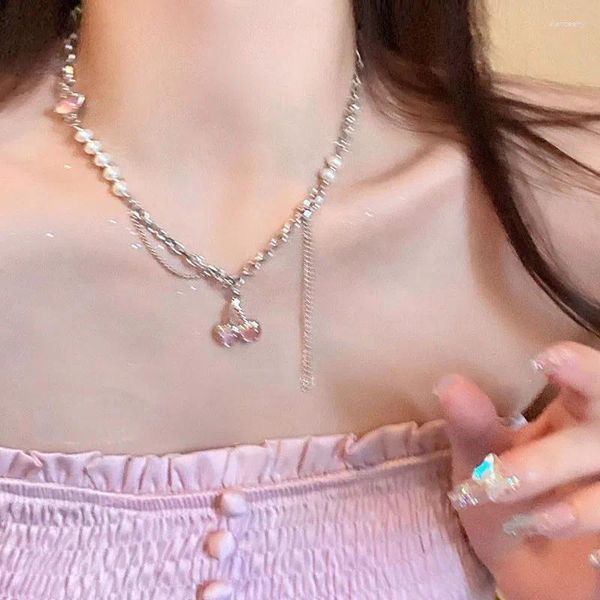 Chaines Collier pendentif en cristal rose