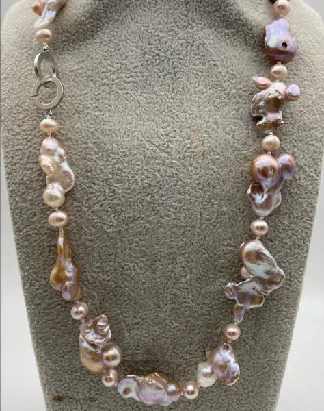 Cadenas Pink Purple Barroque Collar de perlas alienígenas 23 pulgadas