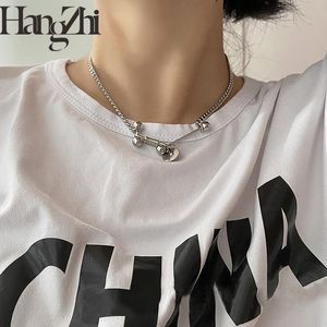 Cadenas Punk Trendy Dumbbell Little Lock colgante titanio acero clavícula gargantilla collar para mujeres niñas Accesorios