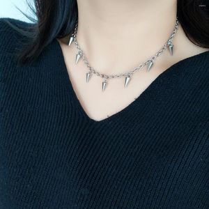 Chains Rock Hip Hop Punk Style en acier inoxydable PENDANT RIVET PENDANT COUPE COLLIC COLLIC Collier de cou de couche pour femmes