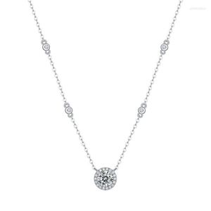 Chaînes S925 Collier En Argent Moissanite Dots Starlight Pendentif Collier De Mode Chaîne Accessoires Cadeau Personnalisé En Gros Banquet De Fête