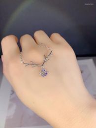 Kettingen S925 Sterling Silver Necklace 1CT Moissanite hanger gepasseerd diamanttest Perfecte snit voor vrouwen zoete en romantische sieraden