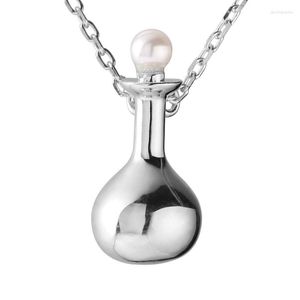 Chaînes S925 Sterling Silver Bouteille de vin Collier Sud-Coréen Niche Marque Bijoux Minimaliste Internet Celebrity Toggle