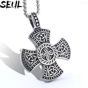 Chaînes Seul Personnalisé Vintage Tendance Celtic Cross Twist Collier En Acier Inoxydable Pendentif Bijoux Pour Hommes En Gros