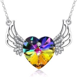 Chaînes Silver Angel Wing Heart Collier Cristaux pour femmes Girl Guardian Pendentif Dainty Jewelry274m