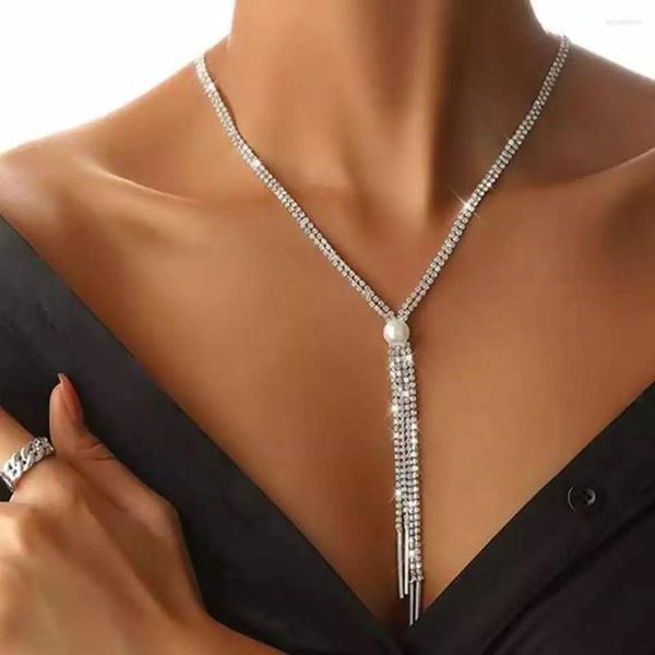 Chaînes Simple Boho Long Perle Retour Collier Pour Femmes Sexy Gland Strass Harnais Bikini Poitrine Chaîne Corps Bijoux Accessoires Mujer