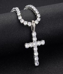 Chaînes Collier croix simple Gol Silver Color Crystal Pendant pour hommes Femmes Couple Jewelry Gift Wholechains1015127