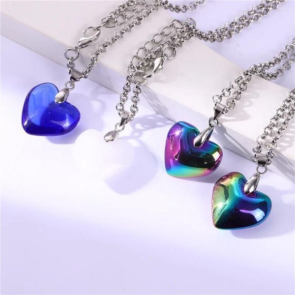 Chaînes simples pierre naturelle cristal quartz pendentif en forme de coeur couple collier une paire d'hommes femmes accessoires d'amour