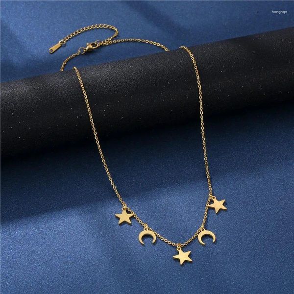 Chaines Personnalité simple Star Moon Girl Collier en acier inoxydable Métallique Sentiment Sweet Romantic Style Femme Mom Mom Candarbone Chaîne