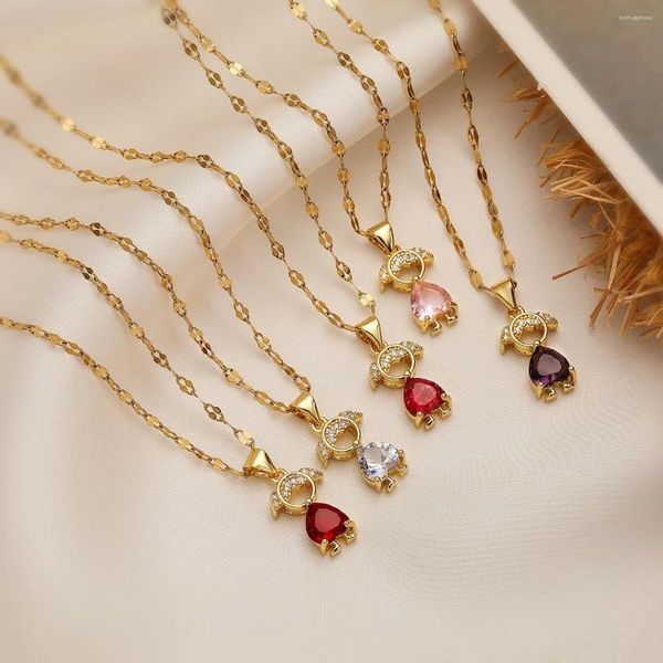 Cadenas Pequeños Collares de niña de cristal rosa para mujeres Figura chapada en oro de cobre Regalos de joyería simples