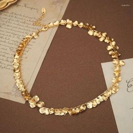 Cadenas Pequeñas Premium Chapado en oro de 18 quilates Collar de metal con borlas La cadena de clavícula femenina no se desvanece Accesorios de color Accesorios surtidos