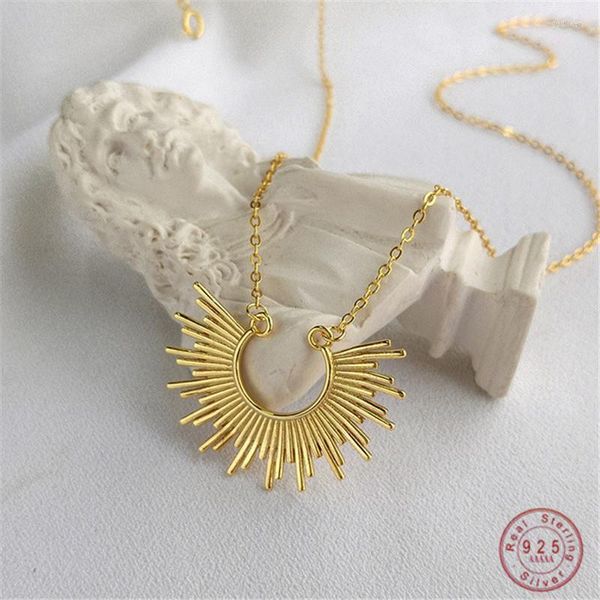 Chaînes Sterling Argent Simple Golden Sunlight Irrégulière Pendentif Collier De Mariage Bijoux Accessoires Amitié GiftChains Godl22