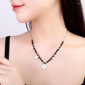 Kettingen Zoete roestvrij staal Lucky Clover hanger Charms ketting voor vrouwen zwarte kristal choker mode vrouwelijke sieraden