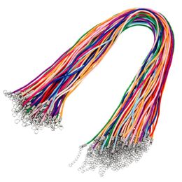 Ketens szanbana 60 stuks 2,0 mm satijnen zijden ketting koord 20 inch met 2 verlengketen en kreeft sluiting multicolorchains