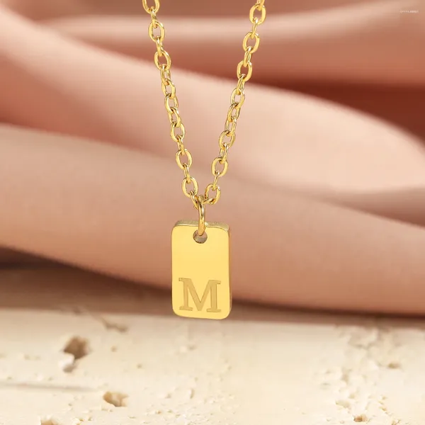 Cadenas, collares con letras iniciales cuadradas pequeñas para mujer, collar grabado de acero inoxidable chapado en oro, joyería estética de cumpleaños