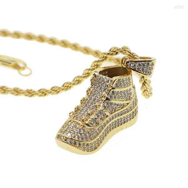 Cadenas CALIDAD SUPERIOR Sparking Bling Hip Hop Zapatos Deporte Amor Cool Boy Hombres Fútbol Colgante Rock Hiphop Joyería Collar